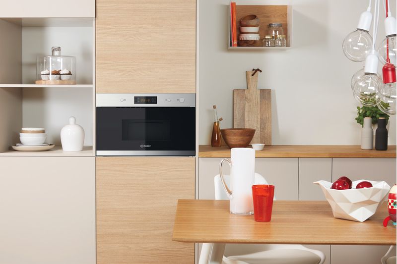 Indesit Mikrofalówka Do zabudowy MWI 3211 IX Stal nierdzewna Elektroniczny 22 MW 750 Lifestyle frontal