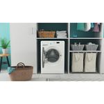 Indesit-Pralka-Wolnostojące-BWA-81284X-WS-PL-N-Biel-Ładowany-od-frontu-C-Lifestyle-frontal-open