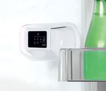 Indesit Lodówka z zamrażarką Wolnostojące LI8 S2E K Czarny Dwudrzwiow(y)a Lifestyle control panel