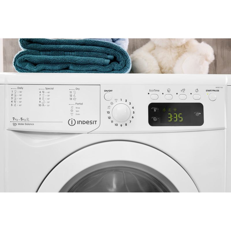 Indesit-Pralkosuszarka-Wolnostojące-IWDE-7105-B--EU--Biel-Ładowany-od-frontu-Lifestyle-control-panel