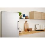 Indesit-Zamrażarka-Wolnostojące-UI6-1-S.1-Srebrny-Lifestyle-perspective