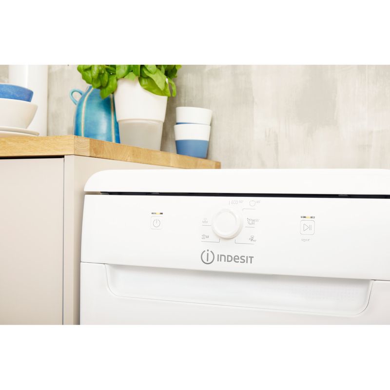 Indesit-Zmywarka-Wolnostojące-DSFE-1B10-Wolnostojące-A--Lifestyle-control-panel