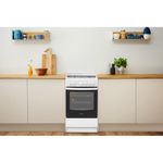 Indesit-Kuchenka-IS5G2PHW-EU-Biel-Gazowy-Lifestyle-frontal