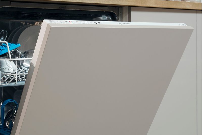 Indesit Zmywarka Do zabudowy DIE 2B19 A Zintegrowane F Lifestyle detail