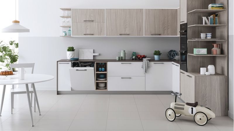 Indesit Zmywarka Do zabudowy DIC 3B+16 A Zintegrowane F Lifestyle frontal
