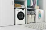Indesit Pralka Wolnostojące MTWSE 61252 WK EE Biel Ładowany od frontu F Lifestyle perspective
