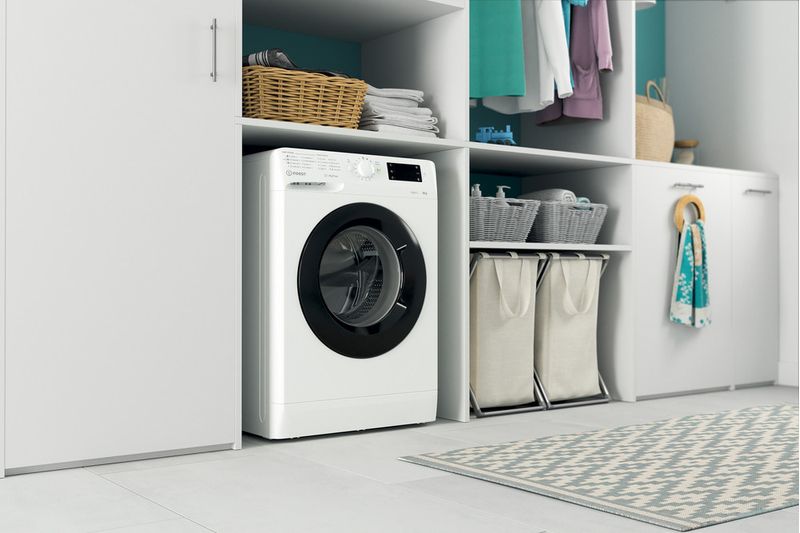 Indesit Pralka Wolnostojące MTWSE 61252 WK EE Biel Ładowany od frontu F Lifestyle perspective