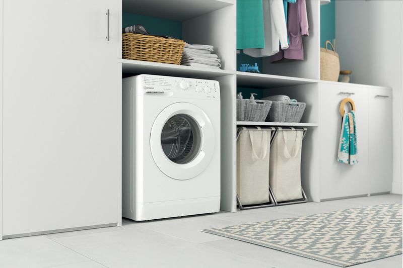 Indesit Pralka Wolnostojące MTWSC 510511 W PL Biel Ładowany od frontu F Lifestyle perspective