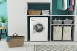 Indesit-Pralka-Wolnostojące-MTWSC-510511-W-PL-Biel-Ładowany-od-frontu-F-Lifestyle-frontal-open