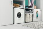 Indesit Pralka Wolnostojące MTWC 71252 W PL Biel Ładowany od frontu E Lifestyle perspective