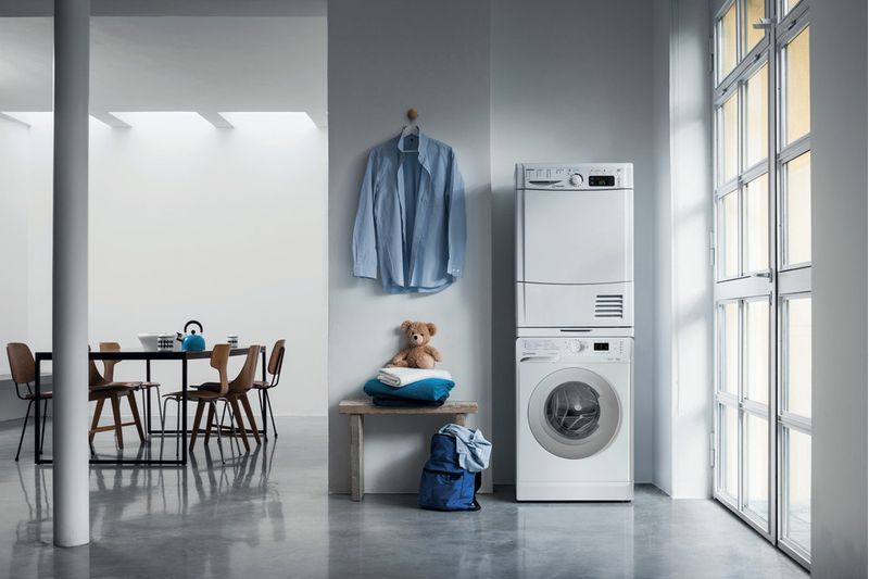 Indesit-Pralka-Wolnostojące-MTWSA-51252-WS-PL-Biel-Ładowany-od-frontu-F-Lifestyle-frontal