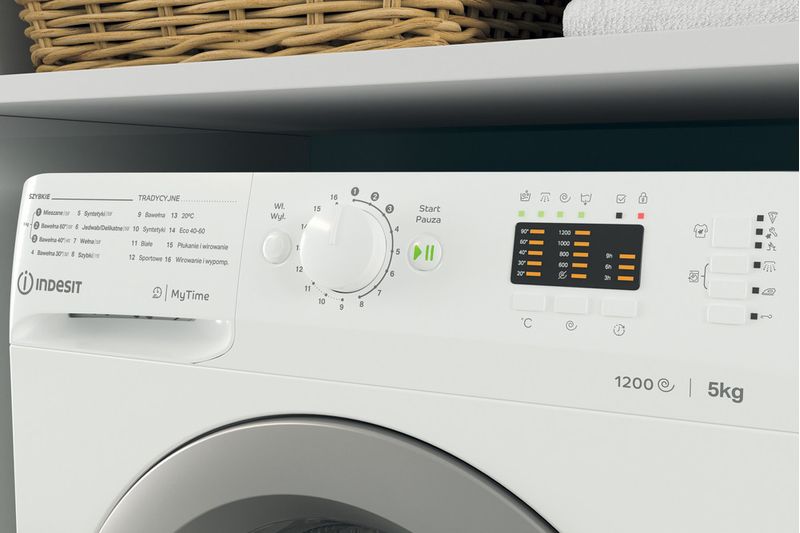 Indesit Pralka Wolnostojące MTWSA 51252 WS PL Biel Ładowany od frontu F Lifestyle control panel