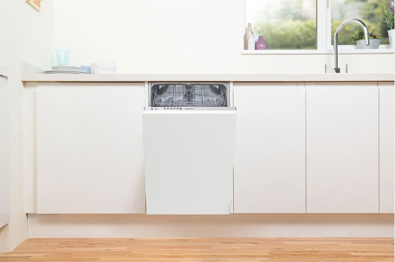 Indesit Zmywarka Do zabudowy DSIE 2B10 Zintegrowane F Lifestyle frontal
