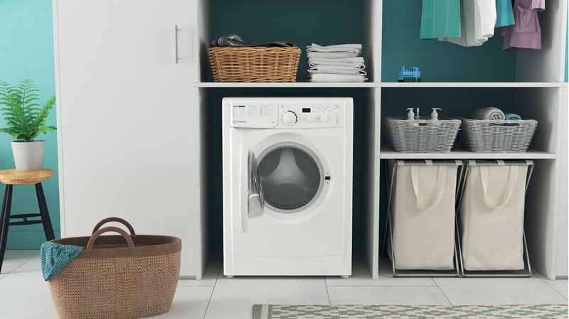 Indesit Pralka Wolnostojące EWUD 41251 W PL N Biel Ładowany od frontu F Lifestyle frontal open