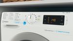 Indesit Pralka Wolnostojące BWSE 71095X WSV PL Biel Ładowany od frontu B Lifestyle control panel