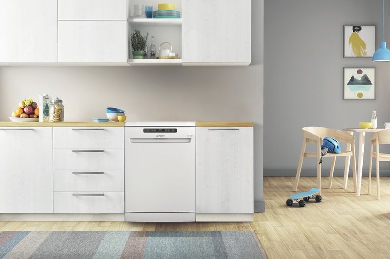 Indesit-Zmywarka-Wolnostojące-D2F-HD624-A-Wolnostojące-E-Lifestyle-frontal