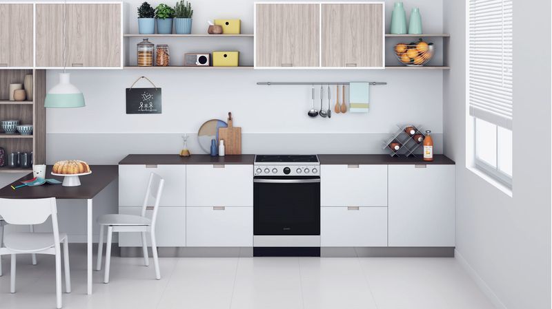 Indesit-Kuchenka-IS67V8CHX-E-Inox-Elektryczny-Lifestyle-frontal